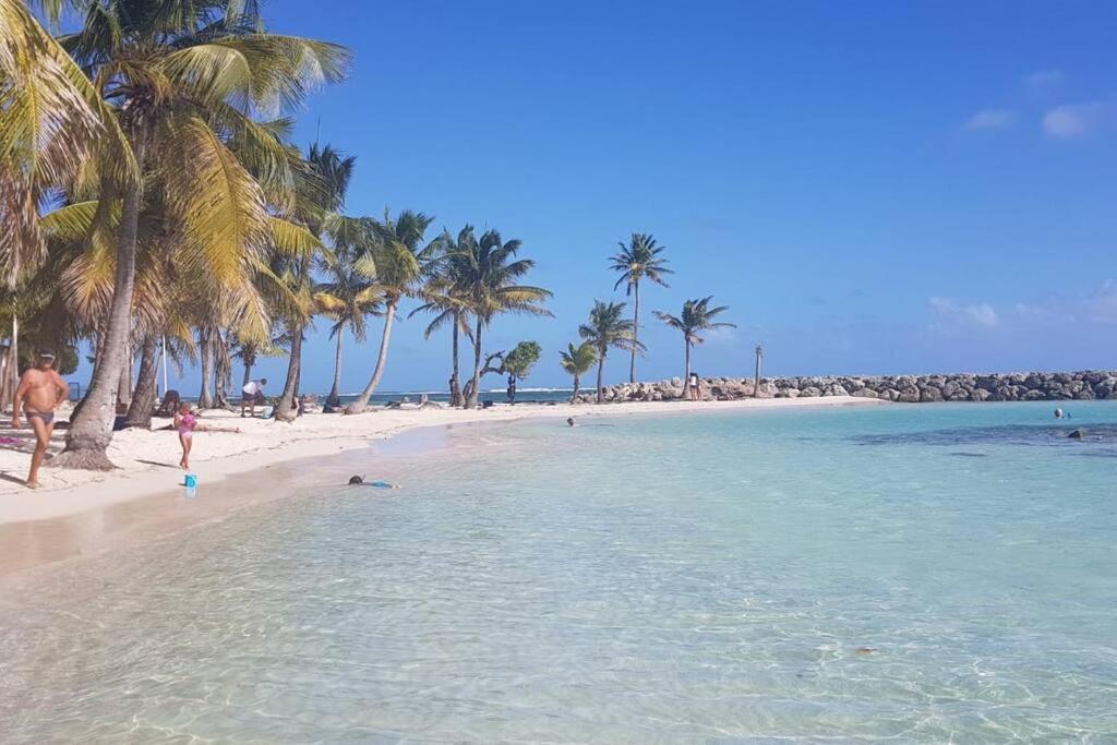 לה גוסייר Villa En Pleine Nature Situee A 5Min D'Une Plage מראה חיצוני תמונה
